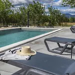 Apartman Mirna With Swimming Pool *